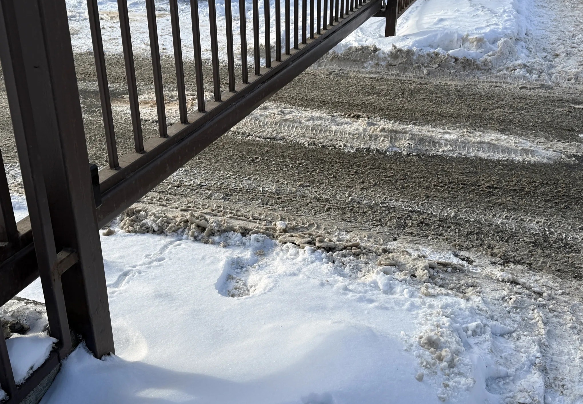 Custom slide Gate